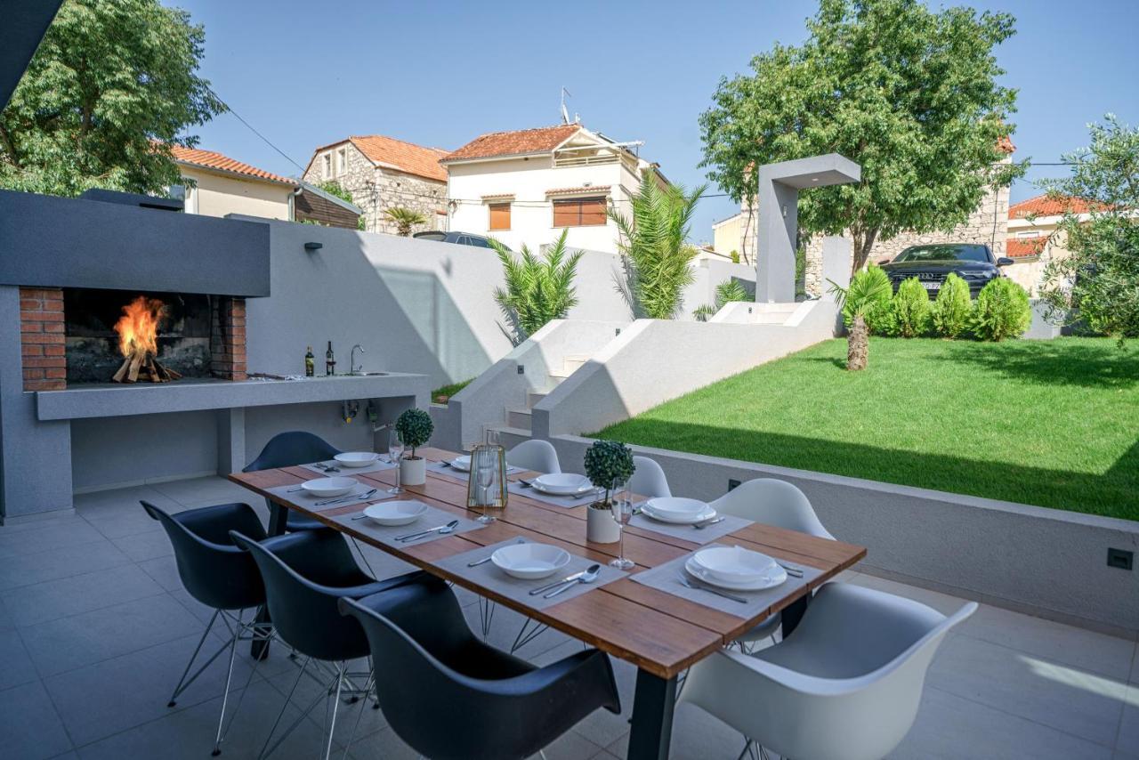 Villa Gray Tribalj Buitenkant foto