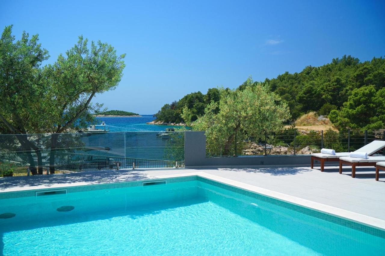 Villa Gray Tribalj Buitenkant foto