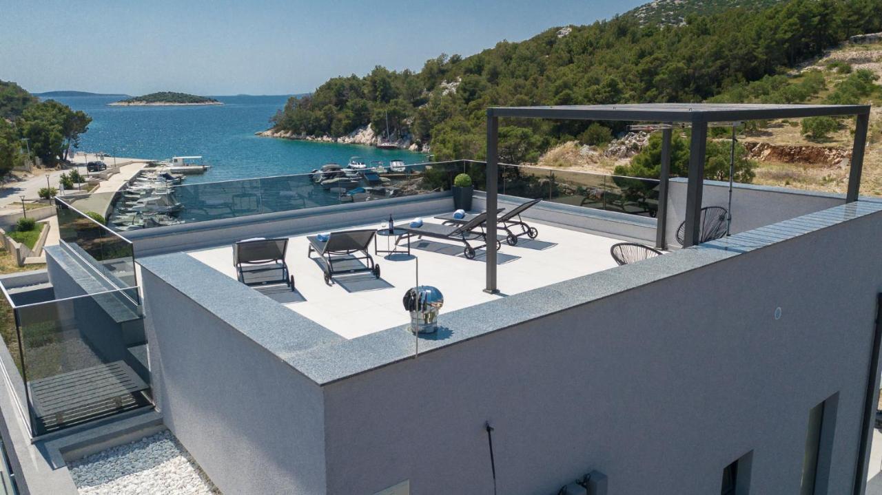 Villa Gray Tribalj Buitenkant foto